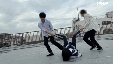 【虹村ゆみ】従順な色白美少女が魅せる中出し調教の淫乱っぷり【GIF】