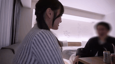 【花守夏歩】彼氏のいぬ間に誘惑限定ハメ撮り♡激しい潮吹きと中出し絶頂【GIF】