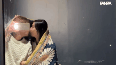 【片寄しゅうか】同棲カップルのリアル休日SEX 独占配信中のエロ満載シーン【GIF】